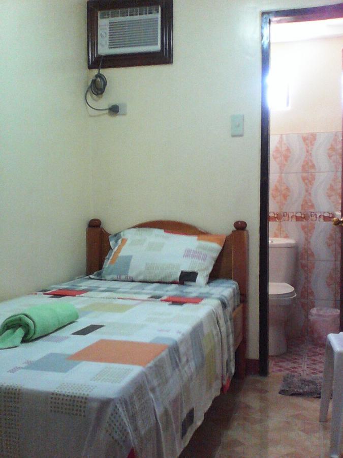 Divine Castle Travelers Inn Coron Exteriör bild